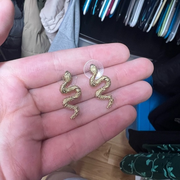 Jewelry bundle ! Vestique urban outfitters Amazon shein - Picture 5 of 8